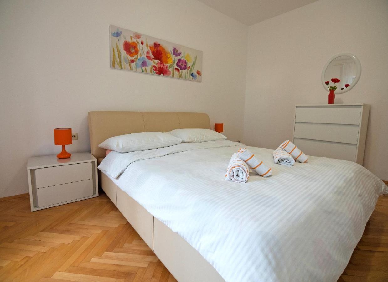 Apartments Bene Banjol Buitenkant foto