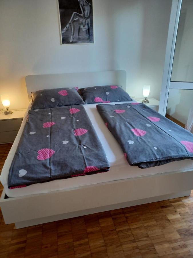 Apartments Bene Banjol Buitenkant foto